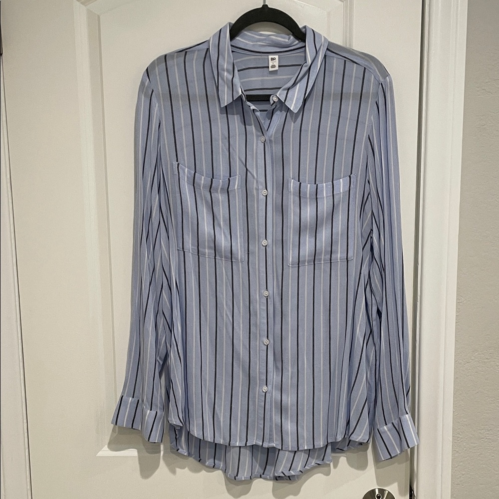 BP Women’s Striped Casual Tunic Shirt. Size Large